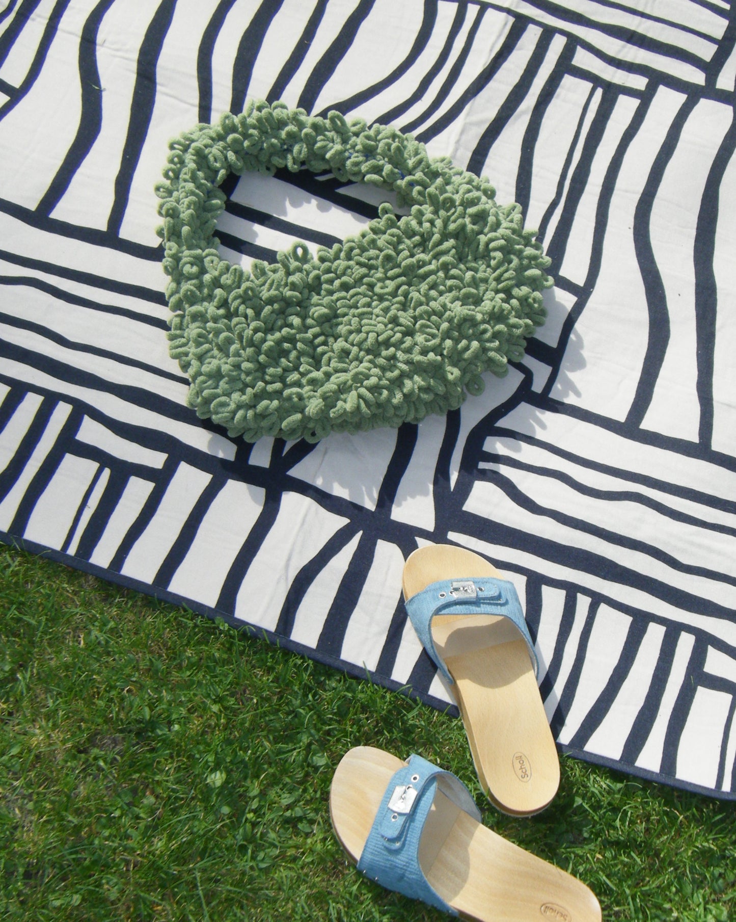 Curlz Bag Charcoal - Medium - Handmade Crochet Bag